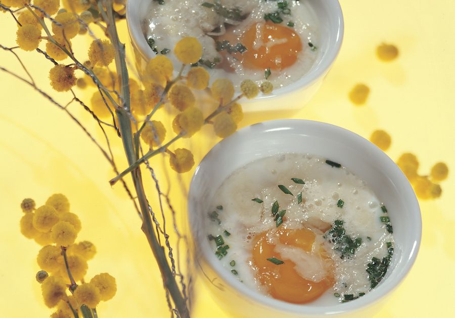 Eggs in small soufflé dishes