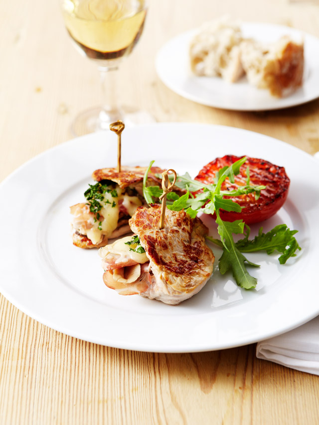 Veal medallions filled with mushrooms and Appenzeller®