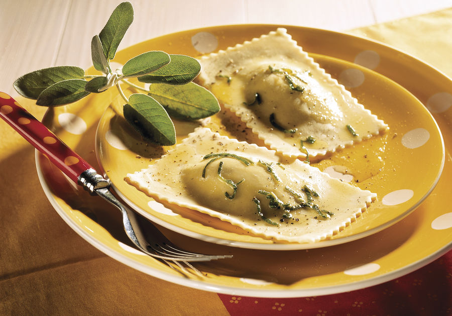 Giant ravioli with Gruyère cheese and sage butter