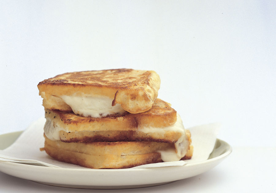 Mozzarella in carrozza