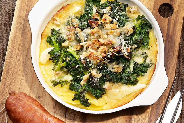 Kale with nut crust