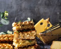 Små vaffeltoast med Emmentaler AOP Classic og Appenzeller® Extra
